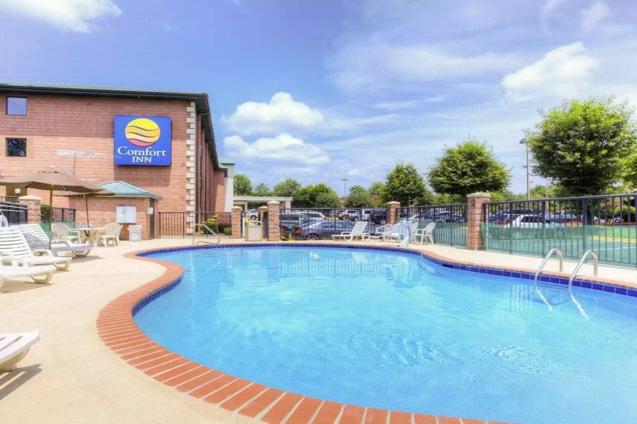 Comfort Inn Matthews / Charlotte Bagian luar foto