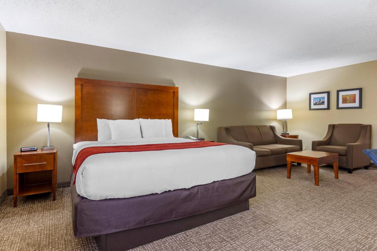 Comfort Inn Matthews / Charlotte Bagian luar foto