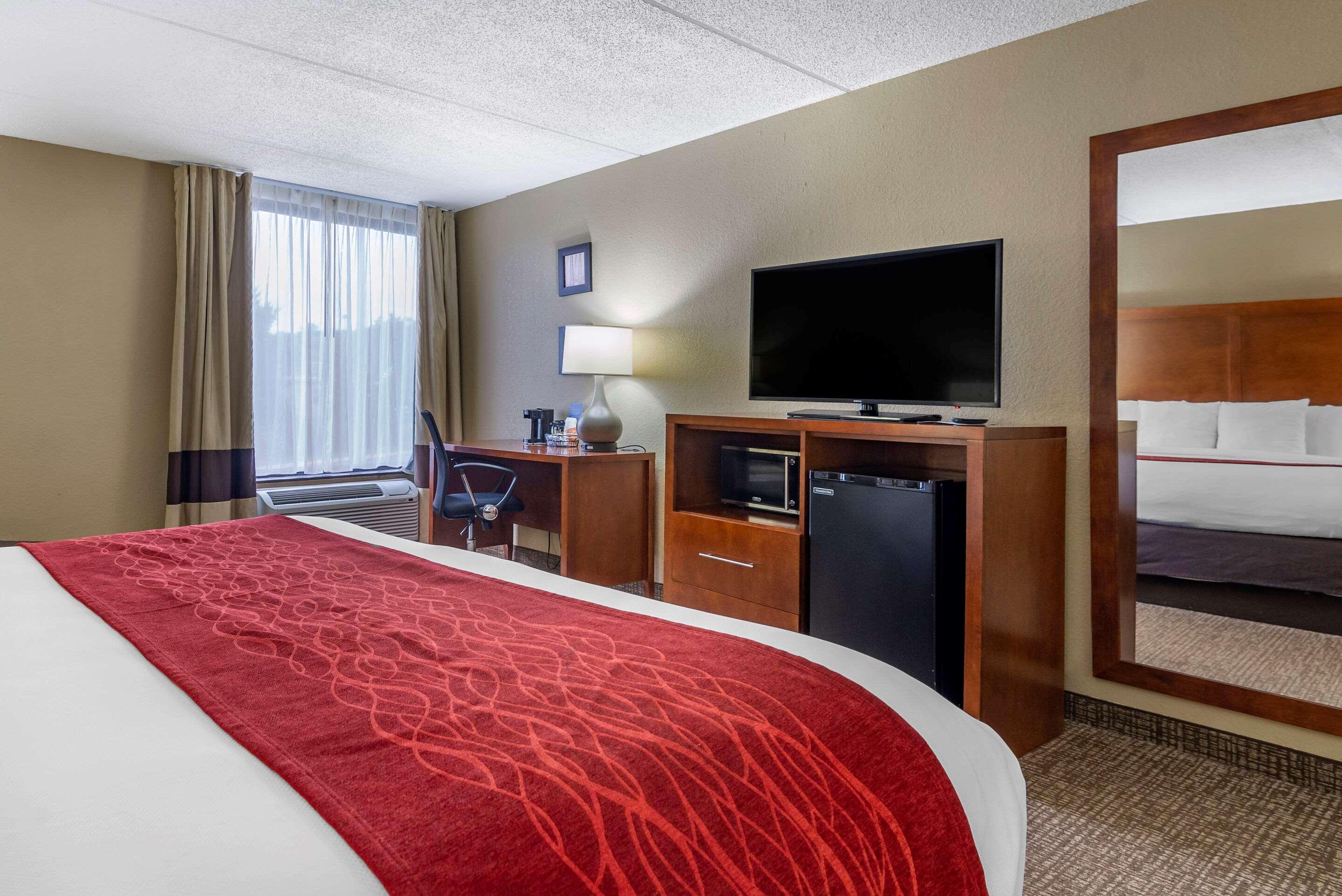 Comfort Inn Matthews / Charlotte Bagian luar foto