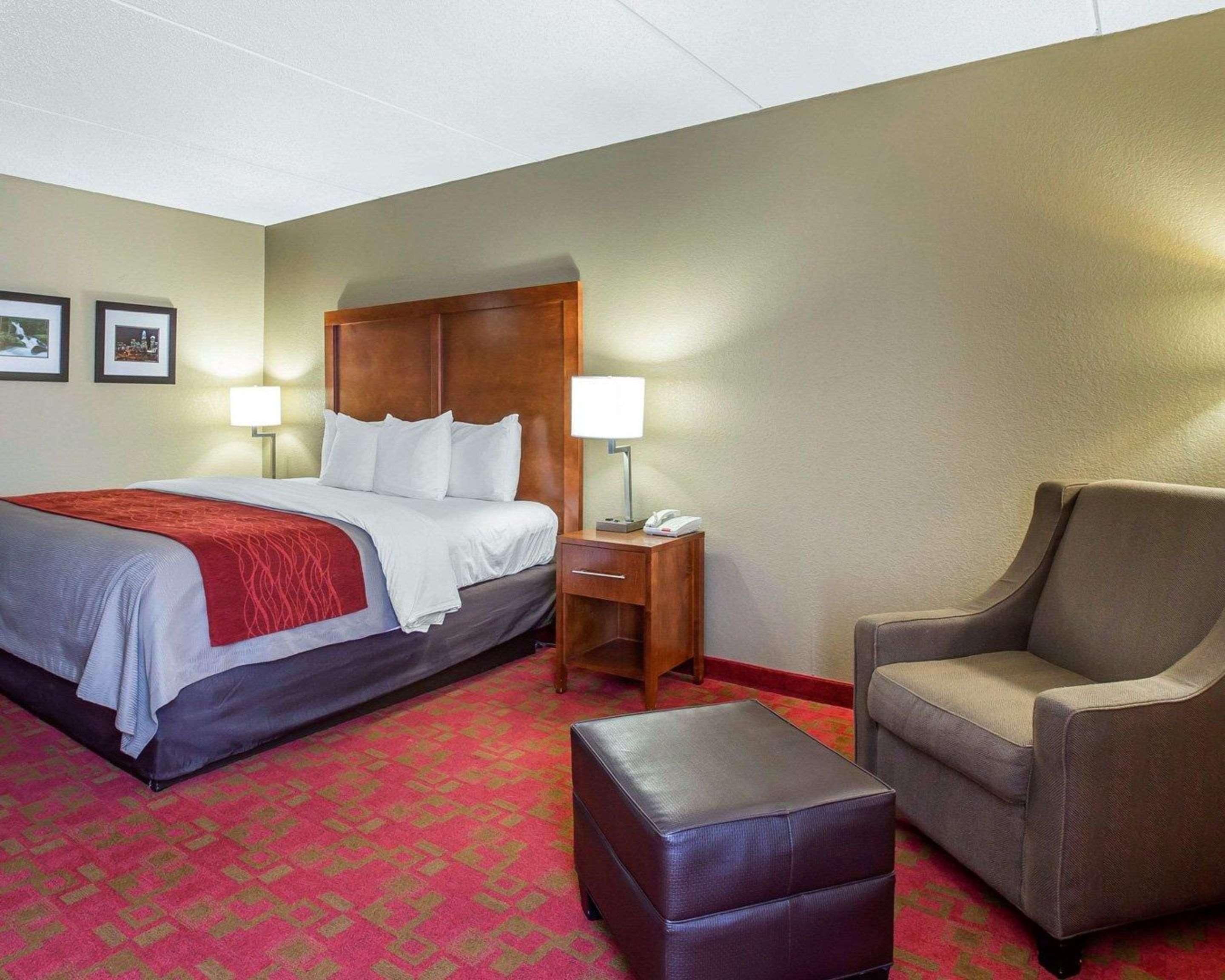 Comfort Inn Matthews / Charlotte Bagian luar foto