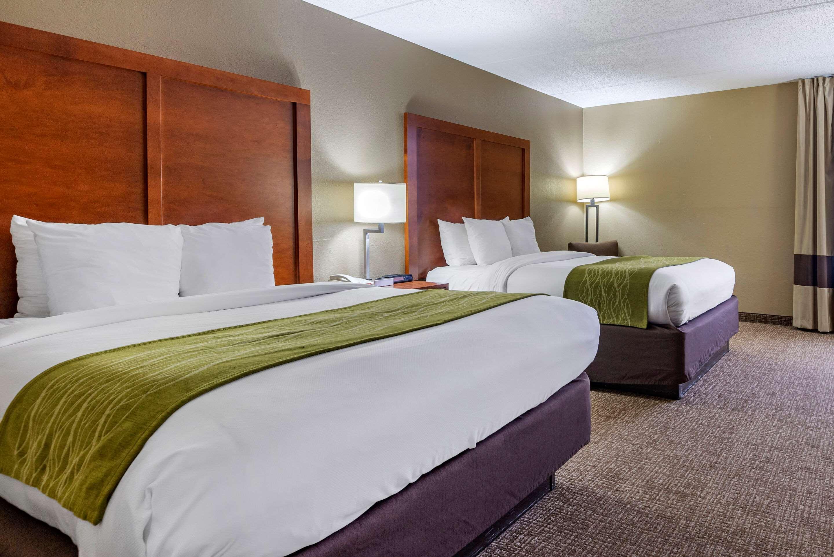 Comfort Inn Matthews / Charlotte Bagian luar foto