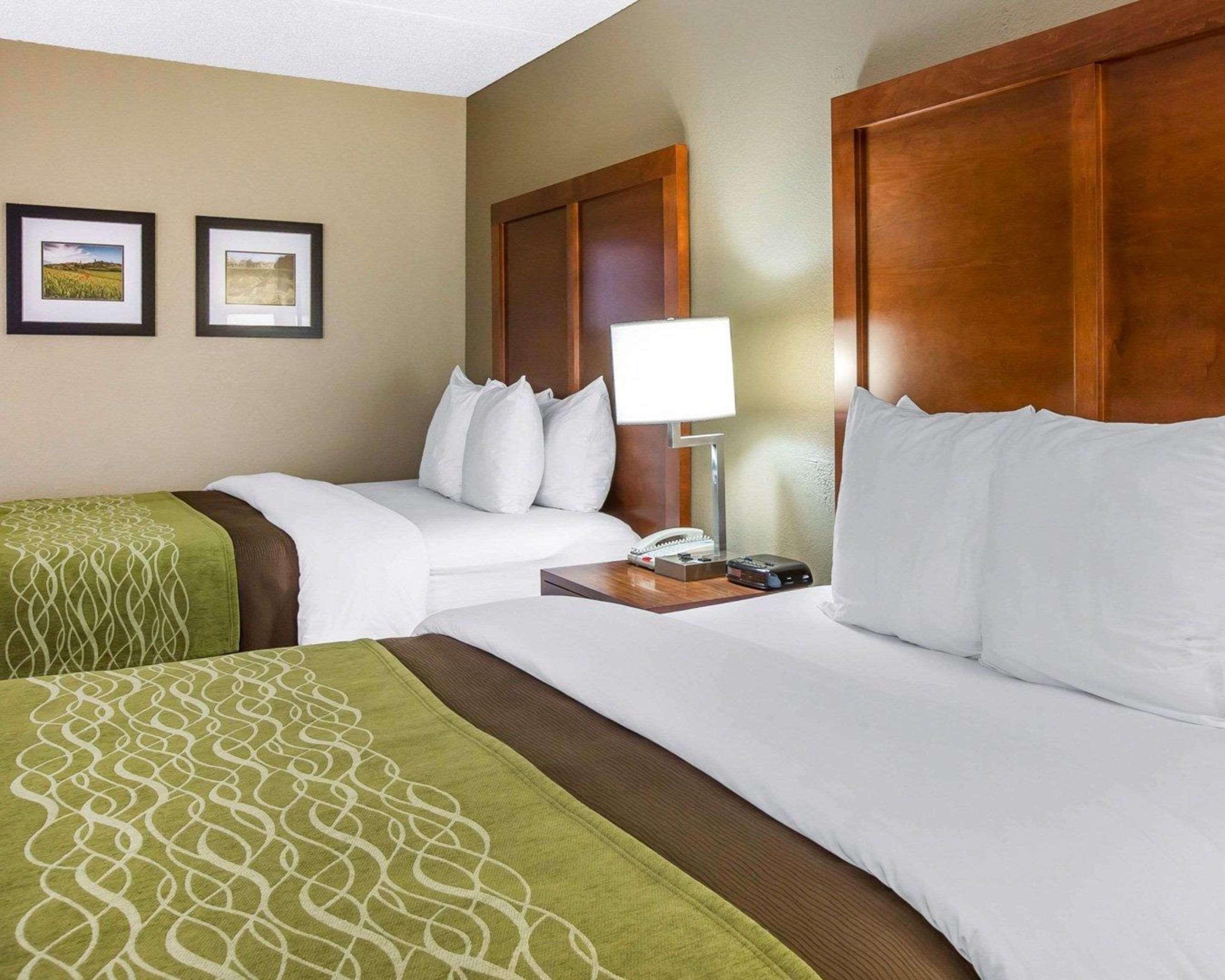 Comfort Inn Matthews / Charlotte Bagian luar foto