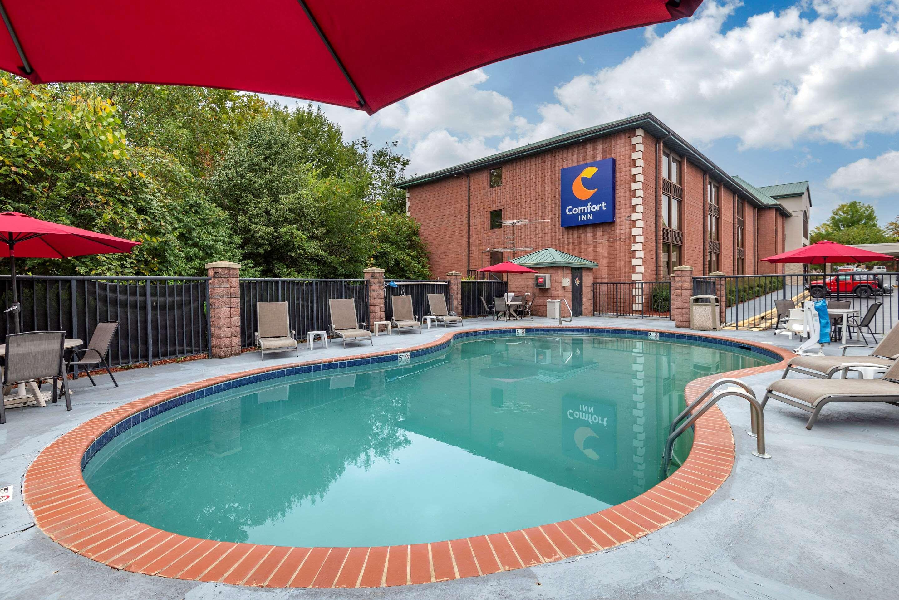 Comfort Inn Matthews / Charlotte Bagian luar foto