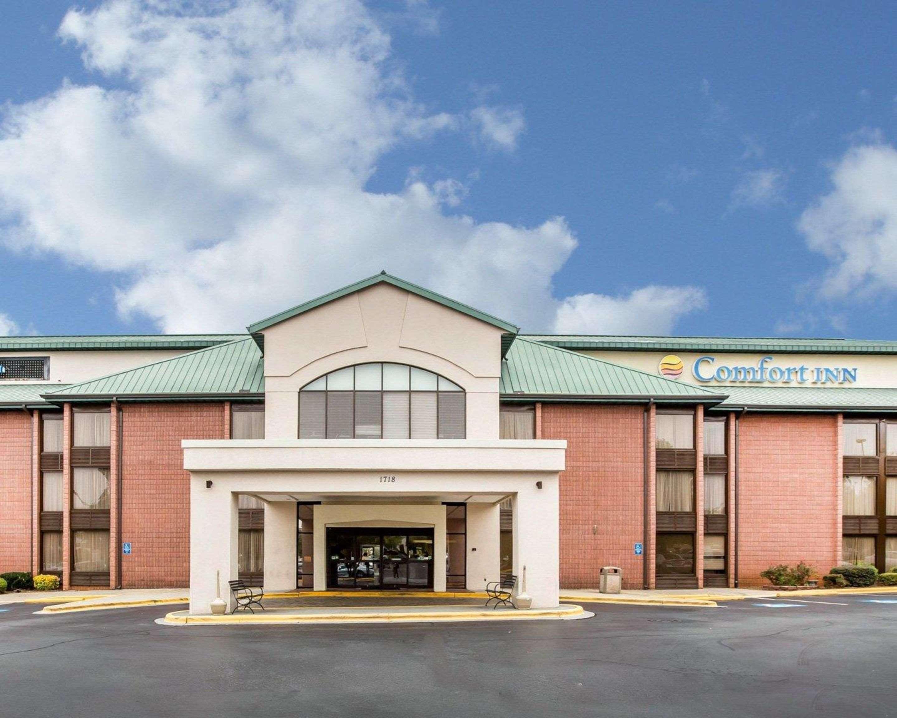 Comfort Inn Matthews / Charlotte Bagian luar foto